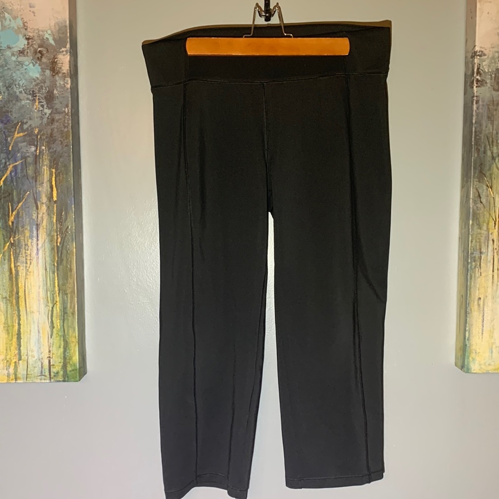 Columbia Omni-Wick Black capri legging Size Medium